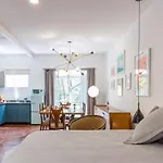 Deco Housing Luxury Rentals Roma Norte